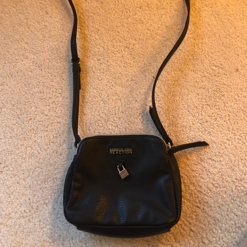 Kenneth Cole Reaction Black Crossbody Purse